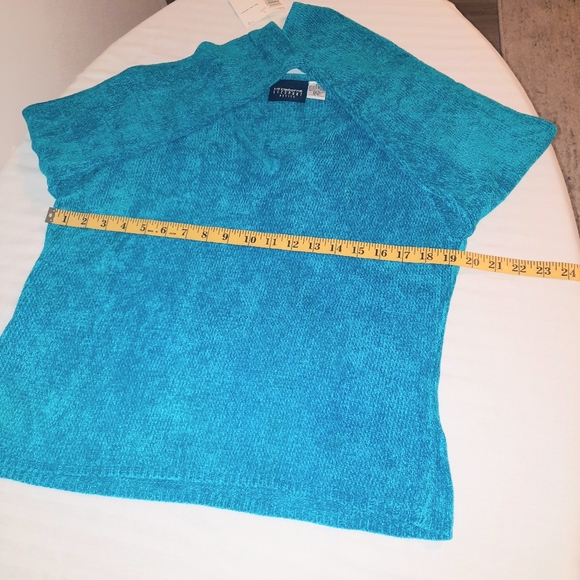 V-neck Sweater Size PL - Picture 7 of 13
